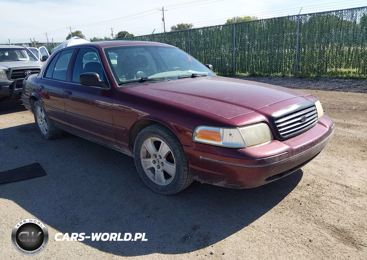 2004 Ford Crown Victoria Lx