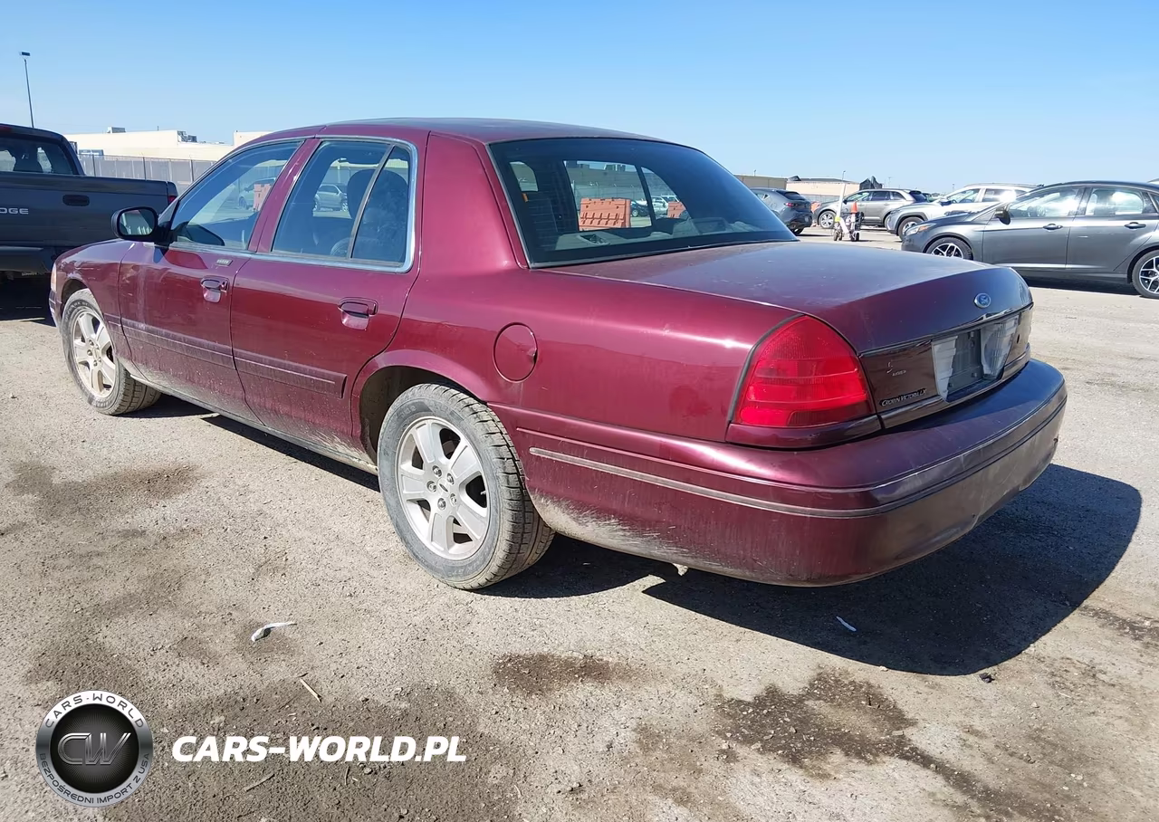 2004 Ford Crown Victoria Lx VIN:2FDHP74WX4X168220 - 3