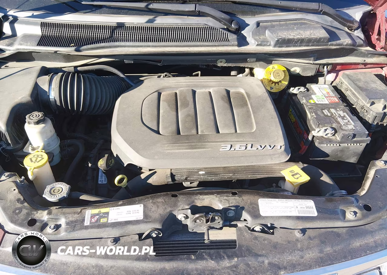2013 Chrysler Town & Country Touring VIN:2C4RC1BG4DR744338 - 10