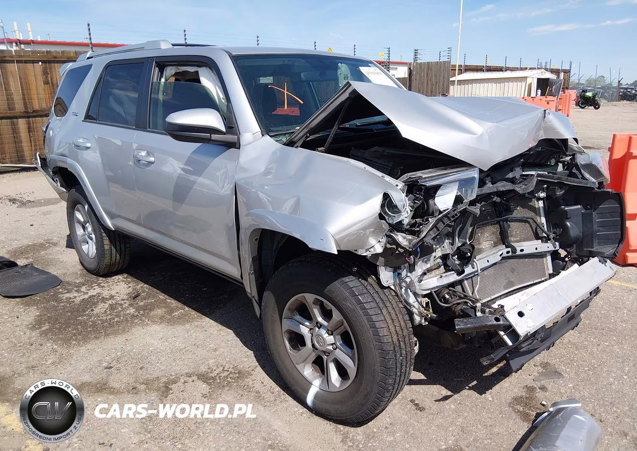 2018 Toyota 4Runner Sr5