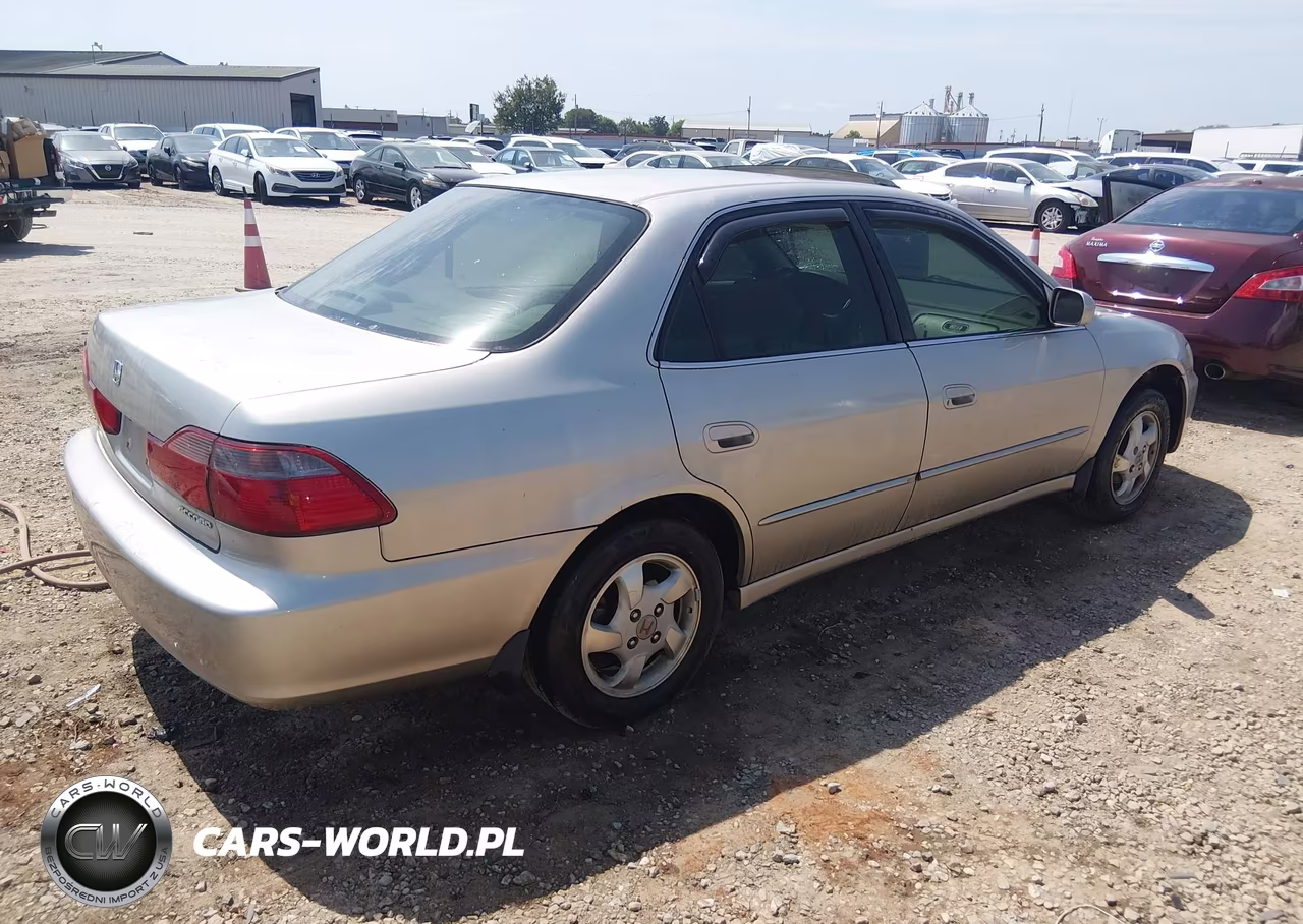 1998 Honda Accord Ex VIN:1HGCG5650WA124802 - 4