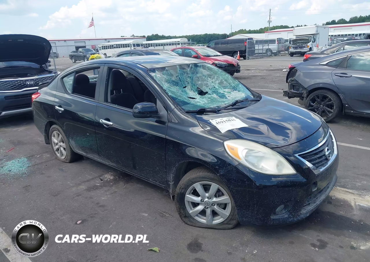 2013 Nissan Versa 1.6 Sl