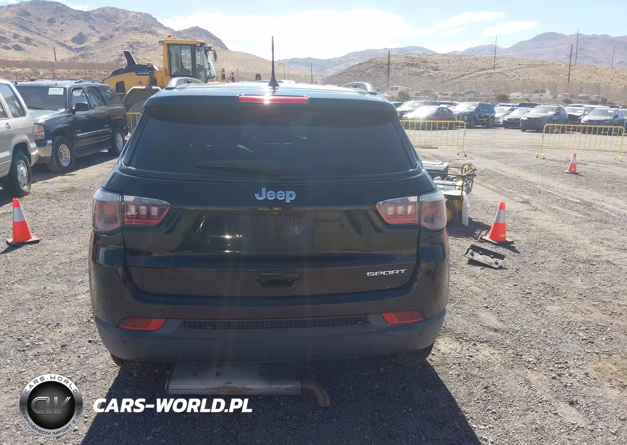 2018 Jeep Compass Sport Fwd VIN:3C4NJCAB0JT211160 - 16
