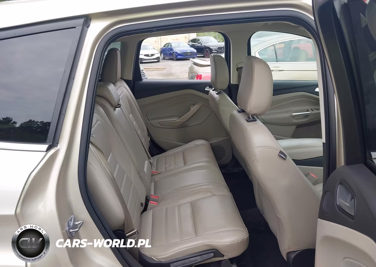 2018 Ford Escape Titanium VIN:1FMCU9J97JUC67497 - 8