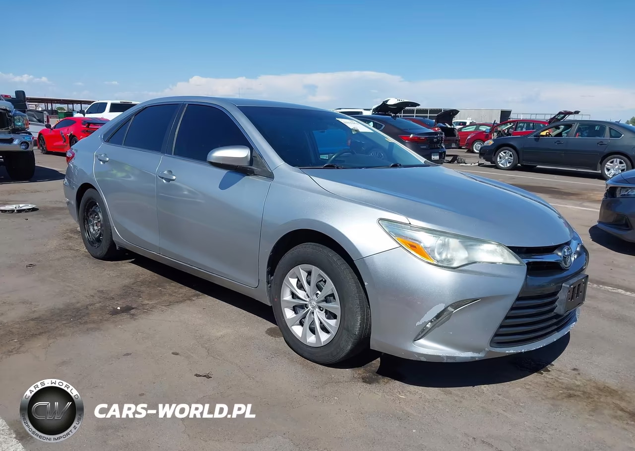 2015 Toyota Camry Le