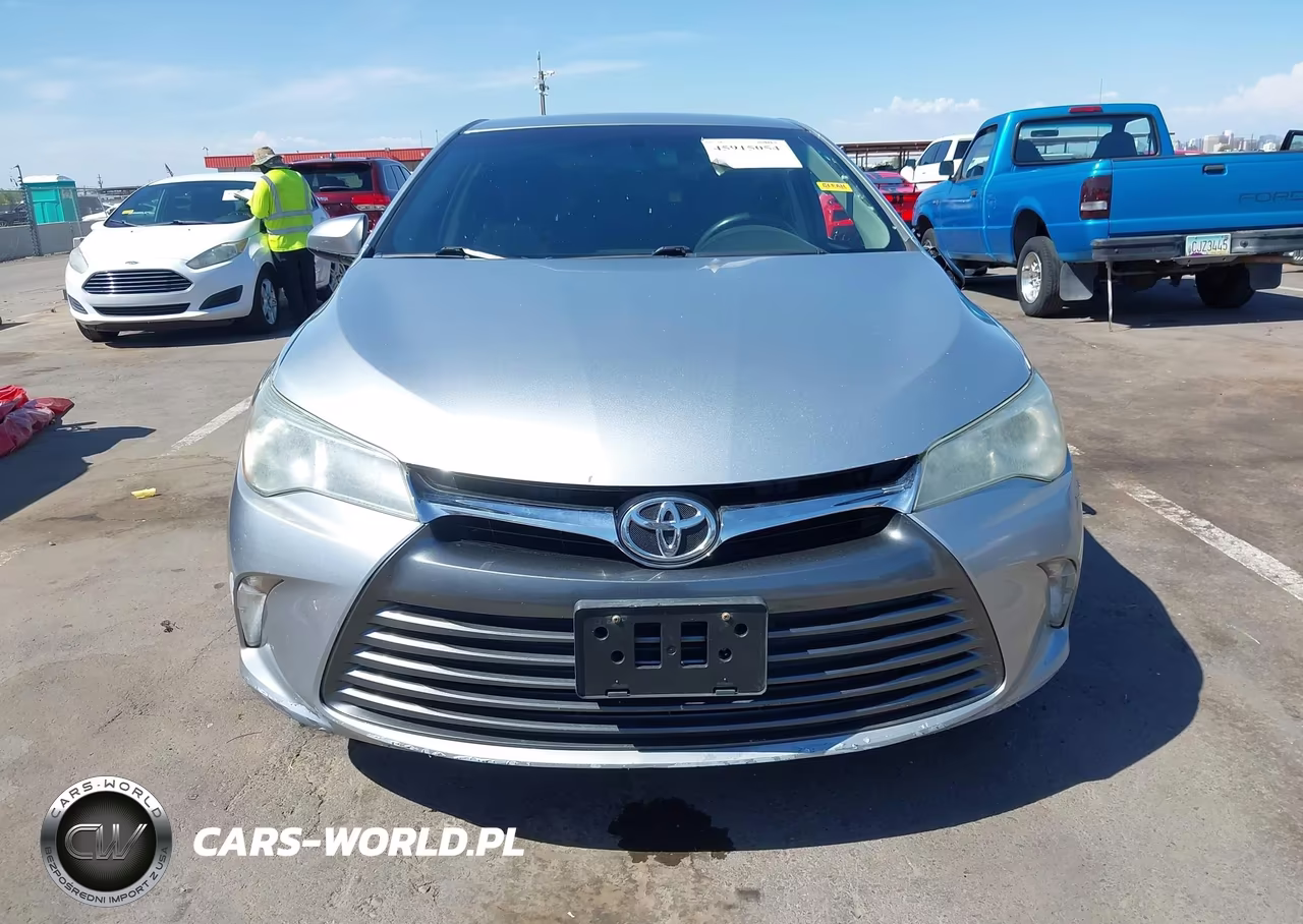 2015 Toyota Camry Le VIN:4T4BF1FK6FR505808 - 13