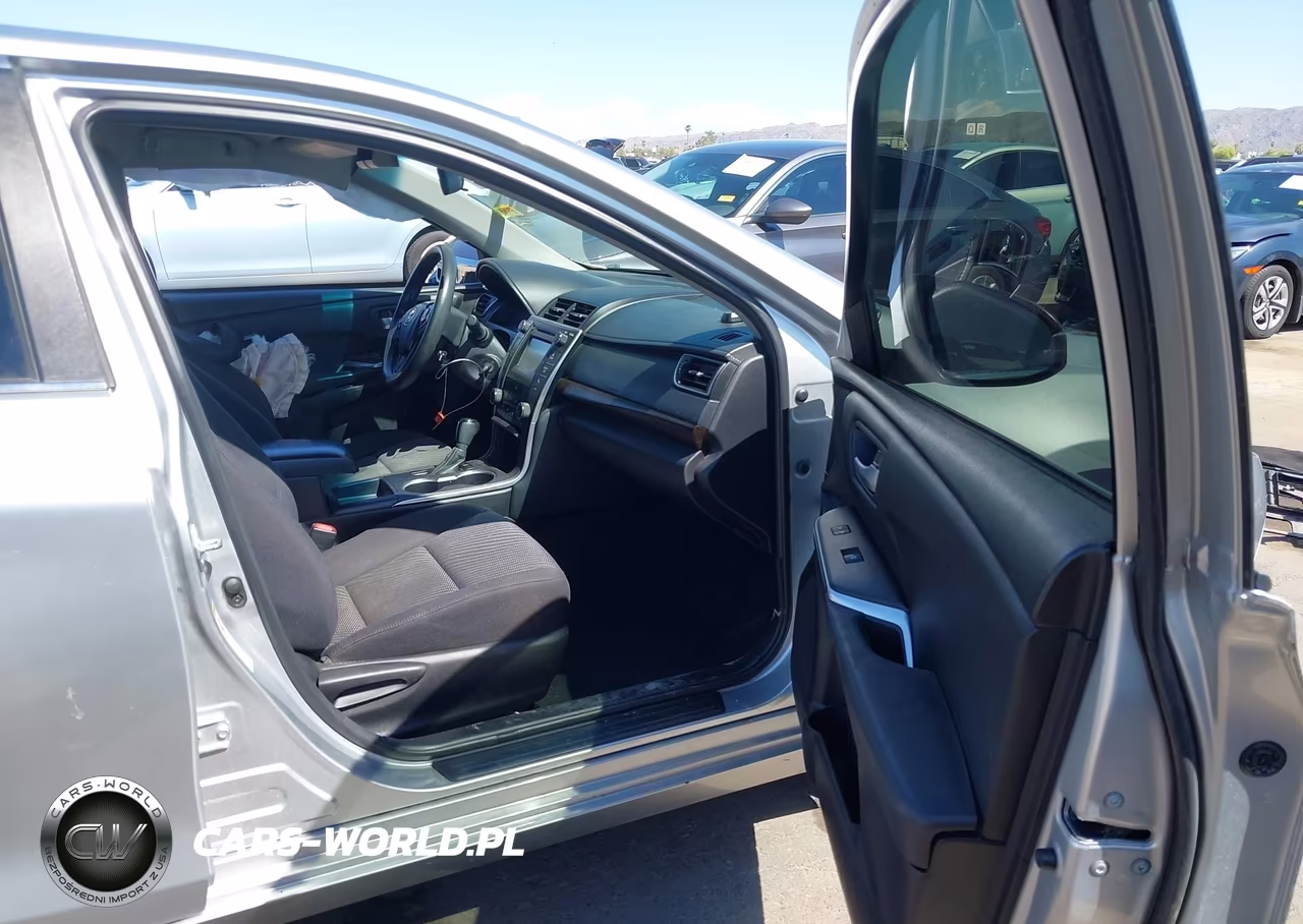 2015 Toyota Camry Le VIN:4T4BF1FK6FR505808 - 5