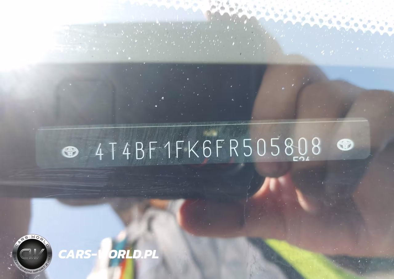 2015 Toyota Camry Le VIN:4T4BF1FK6FR505808 - 9