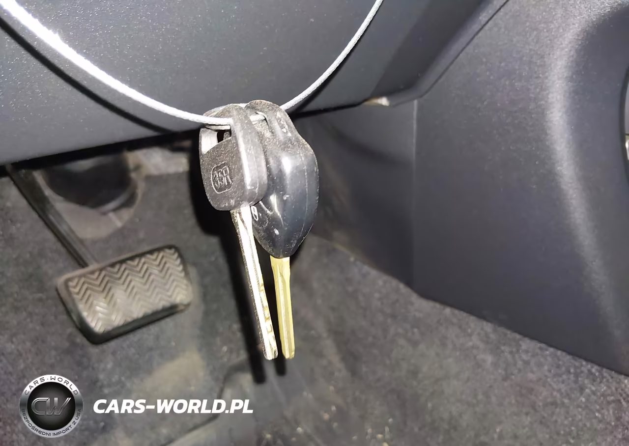 2008 Scion Xb VIN:JTLKE50E181018570 - 11