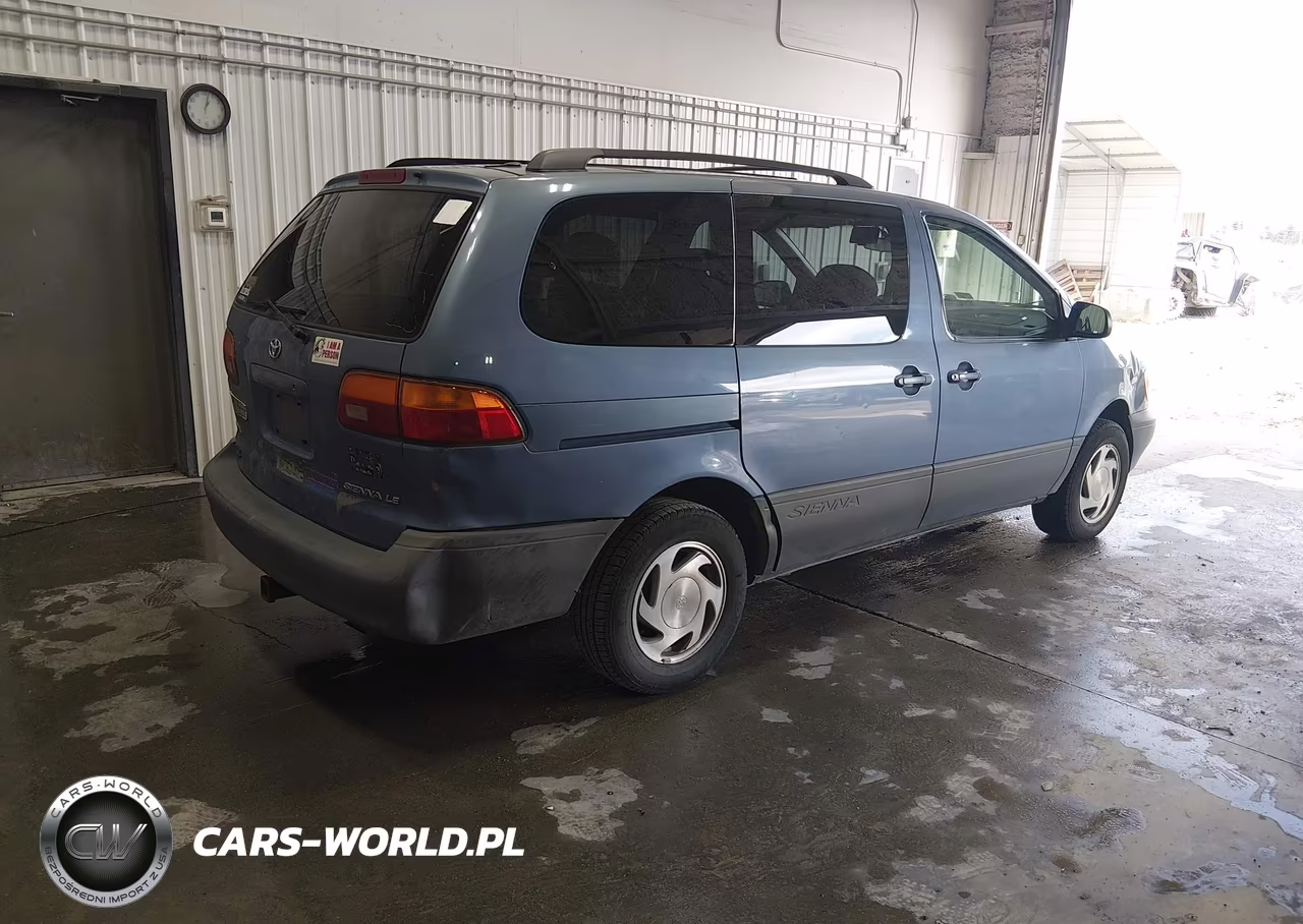 2000 Toyota Sienna Le VIN:4T3ZF13C5YU203460 - 4