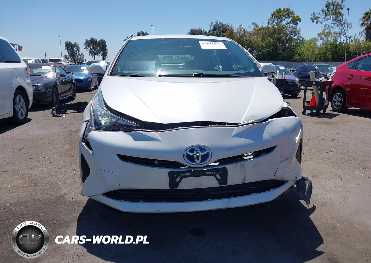 2016 Toyota Prius Two VIN:JTDKBRFU5G3006869 - 13