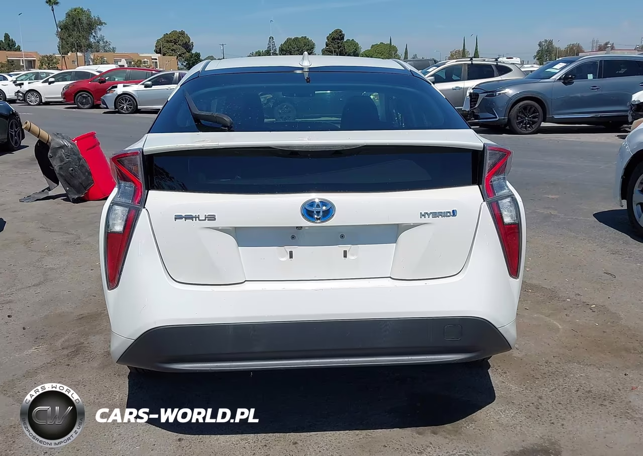 2016 Toyota Prius Two VIN:JTDKBRFU5G3006869 - 17