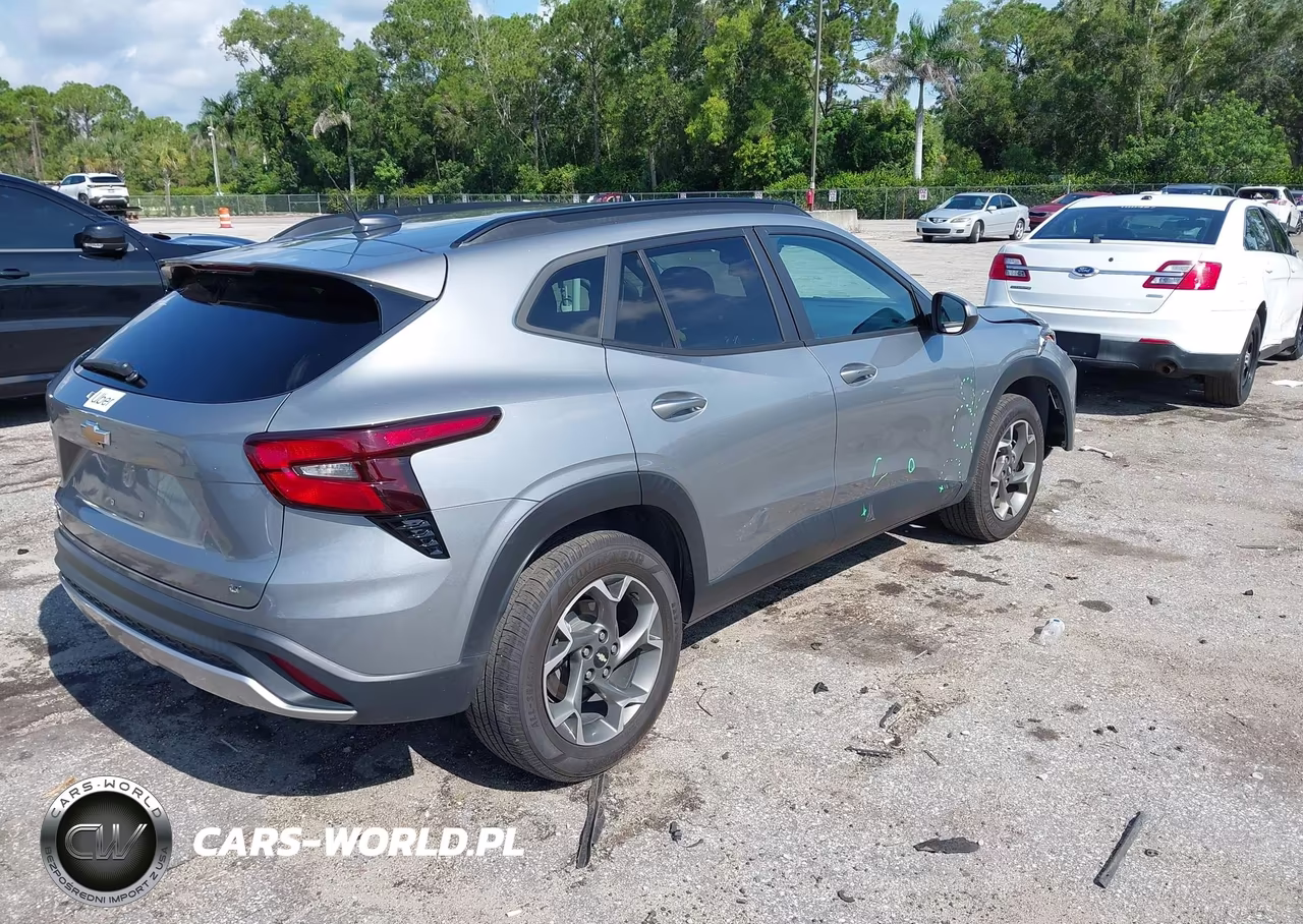 2024 Chevrolet Trax Fwd Lt VIN:KL77LHE29RC011022 - 4