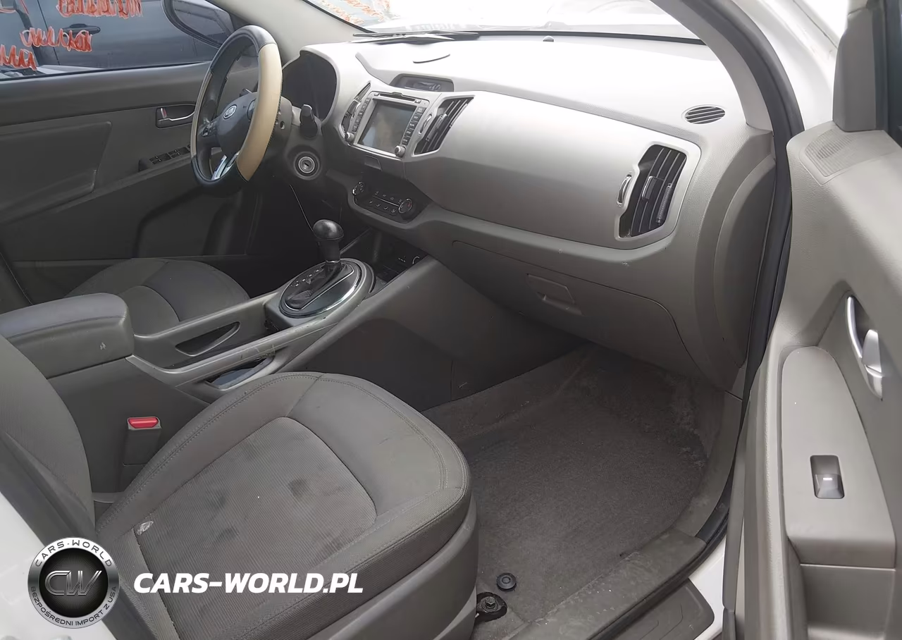 2011 Kia Sportage Lx VIN:KNDPB3A24B7031742 - 5