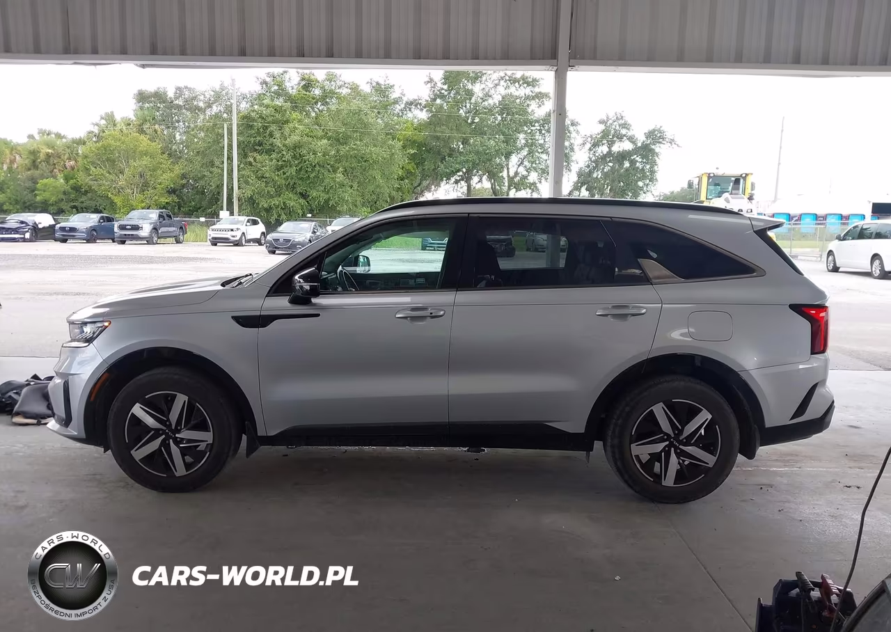 2022 Kia Sorento S VIN:5XYRL4LCXNG155815 - 14