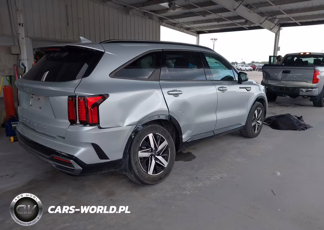 2022 Kia Sorento S VIN:5XYRL4LCXNG155815 - 4