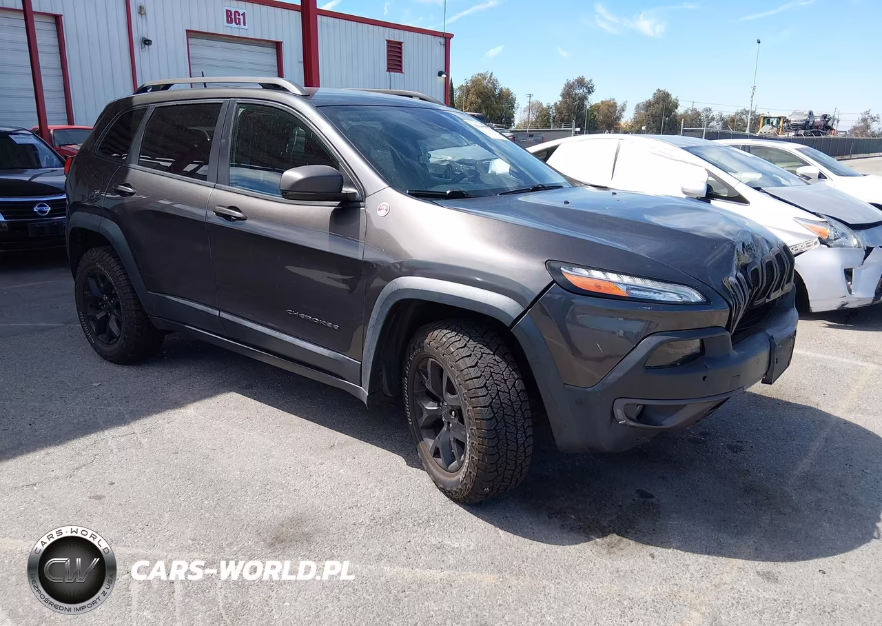 2016 Jeep Cherokee Trailhawk – zdjęcie 1 z 16