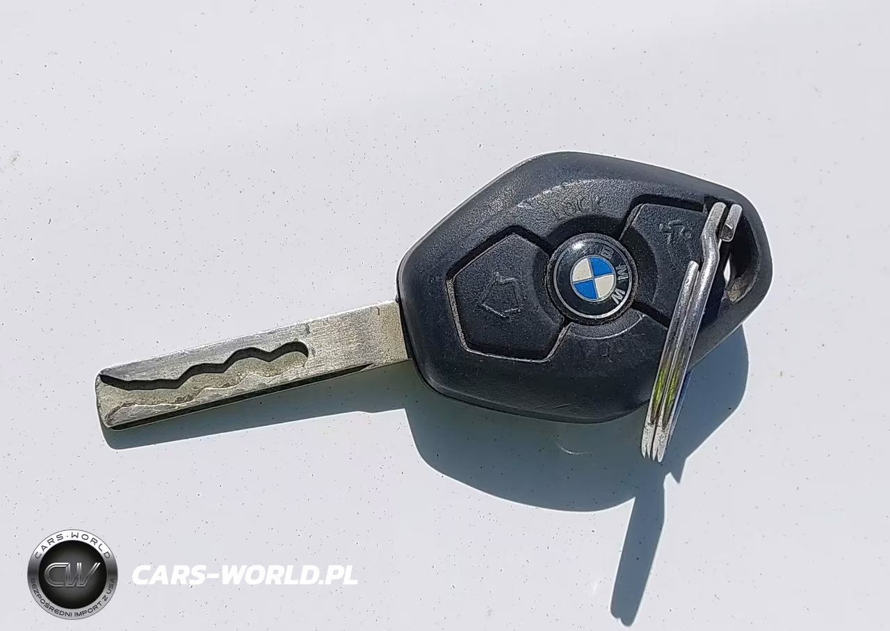 2005 BMW 545I VIN:WBANB33585B115284 - 11