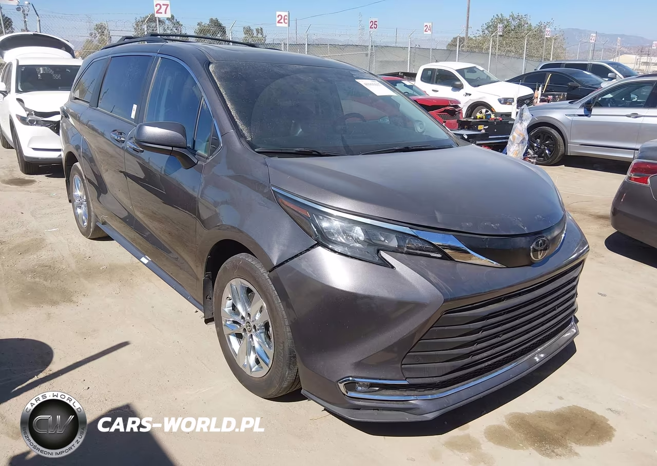 2024 Toyota Sienna Xle – zdjęcie 1 z 17