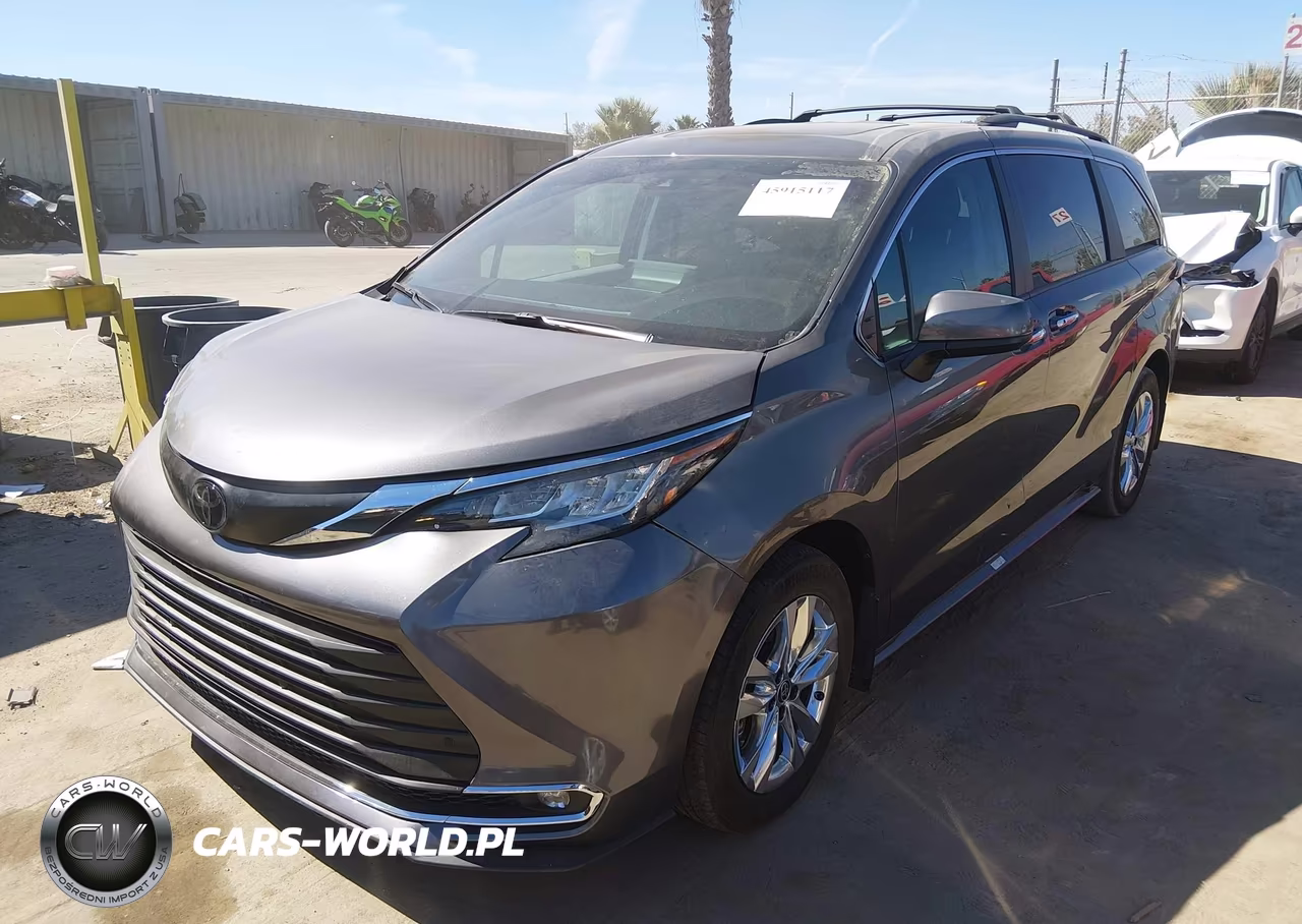 2024 Toyota Sienna Xle VIN:5TDJRKEC8RS186681 - 2