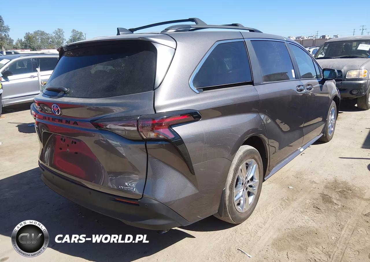 2024 Toyota Sienna Xle VIN:5TDJRKEC8RS186681 - 4