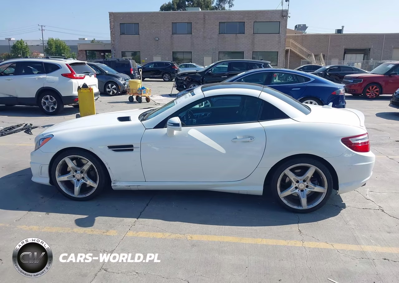 2014 Mercedes-Benz Slk 350 VIN:WDDPK5HA0EF085502 - 15