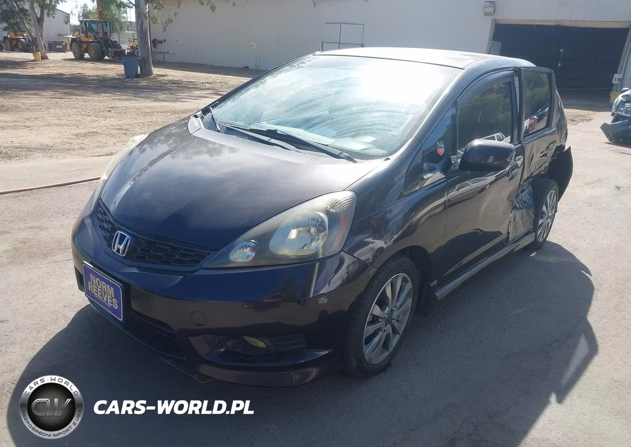 2013 Honda Fit Sport VIN:JHMGE8H52DC022566 - 2
