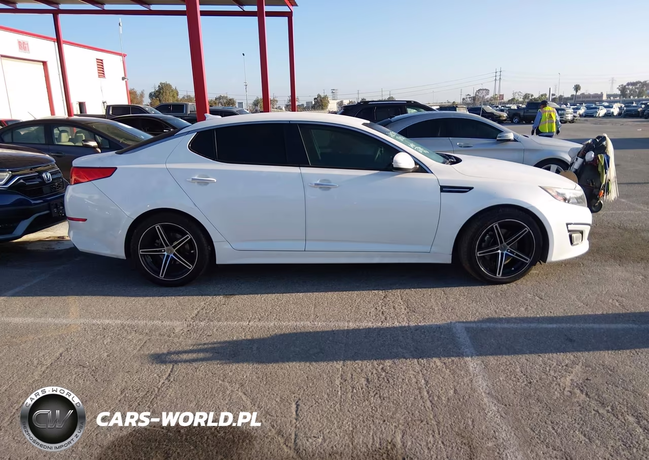 2015 Kia Optima Lx VIN:5XXGM4A77FG438236 - 12