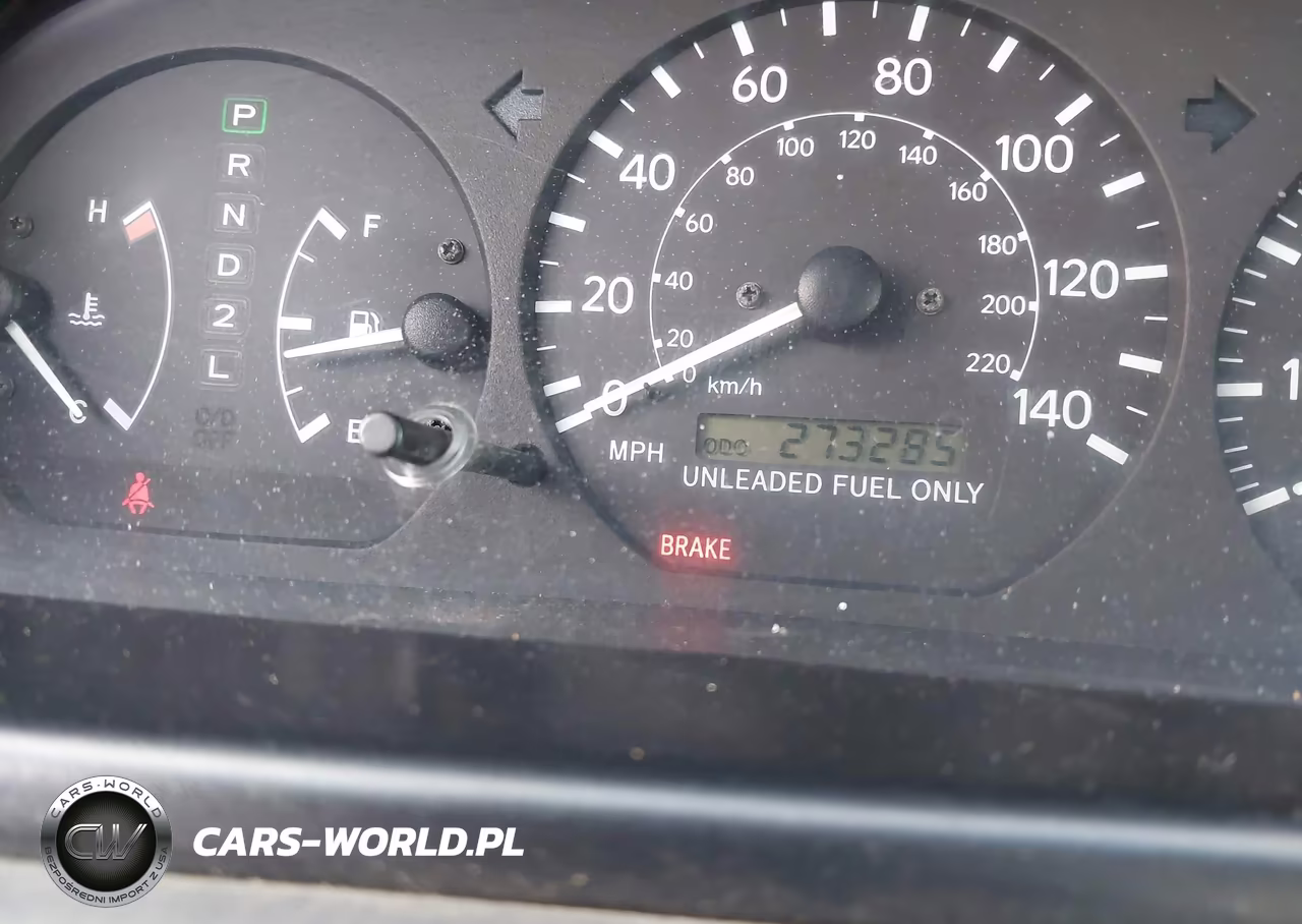 2001 Toyota Camry Le VIN:JT2BG22K810557389 - 7
