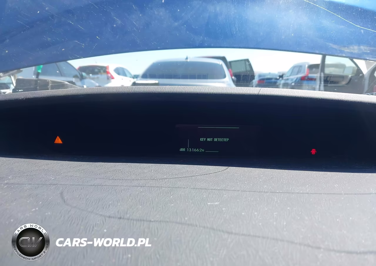 2011 Toyota Prius Two VIN:JTDKN3DU9B0267343 - 7