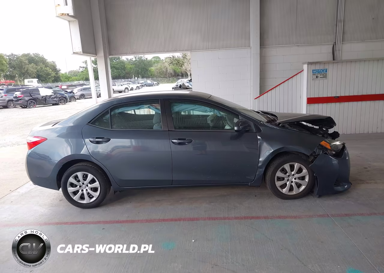 2019 Toyota Corolla Le VIN:2T1BURHE0KC199786 - 13