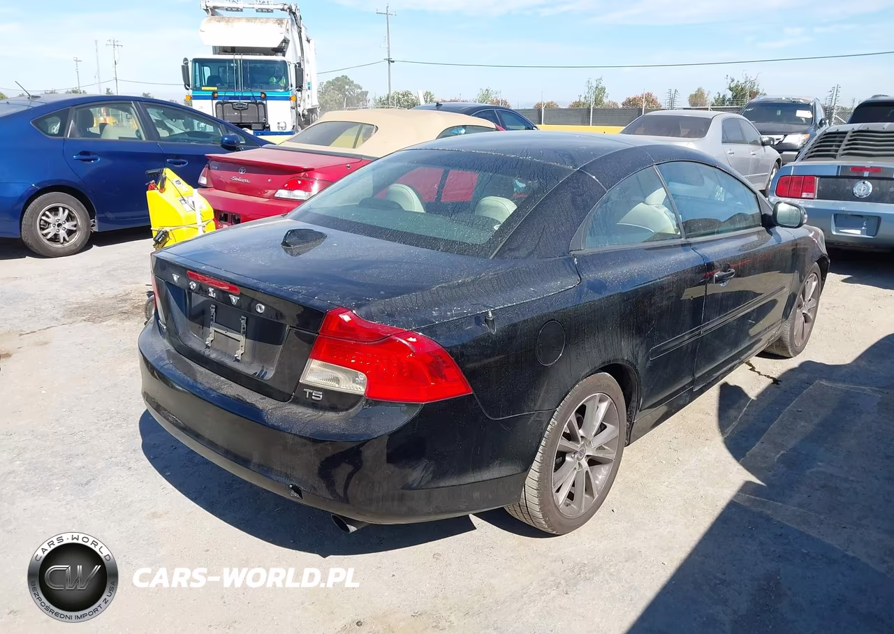 2013 Volvo C70 T5 VIN:YV1672MC4DJ139550 - 4