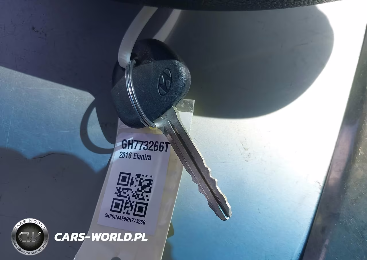 2016 Hyundai Elantra Se VIN:5NPDH4AE9GH773266 - 11