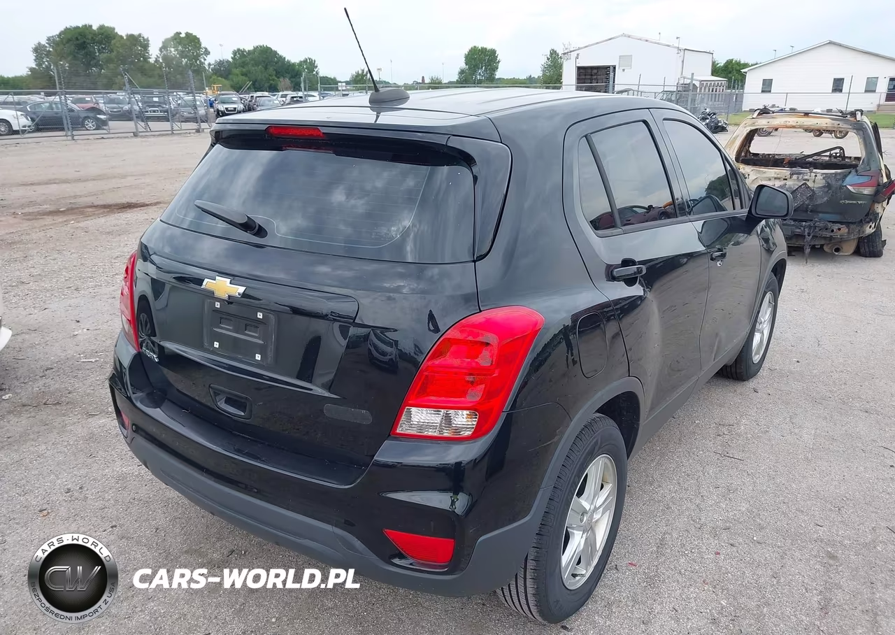 2020 Chevrolet Trax Fwd Ls VIN:3GNCJKSB7LL229813 - 4