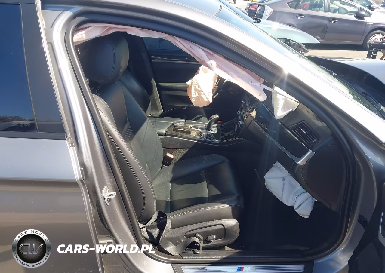 2016 BMW 535I VIN:WBA5B1C52GG131927 - 5