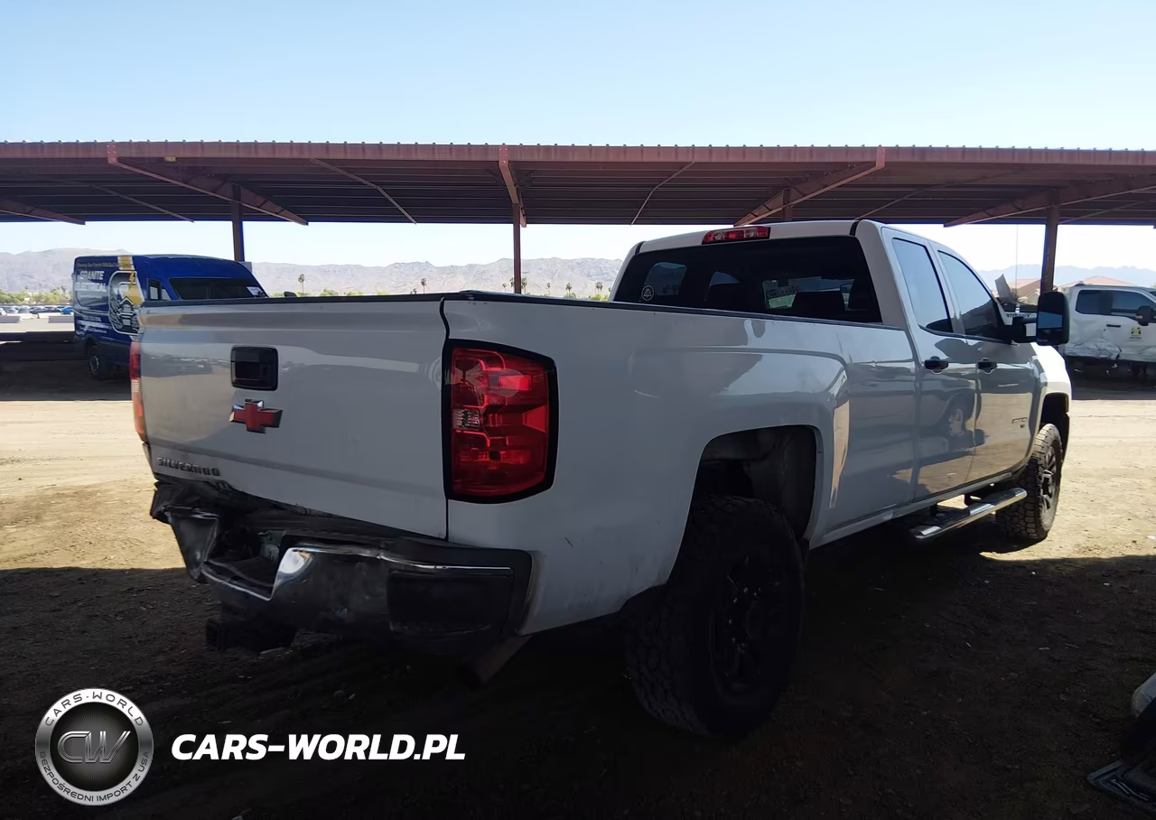 2015 Chevrolet Silverado 2500Hd Work Truck VIN:1GC2CUEG6FZ134772 - 4