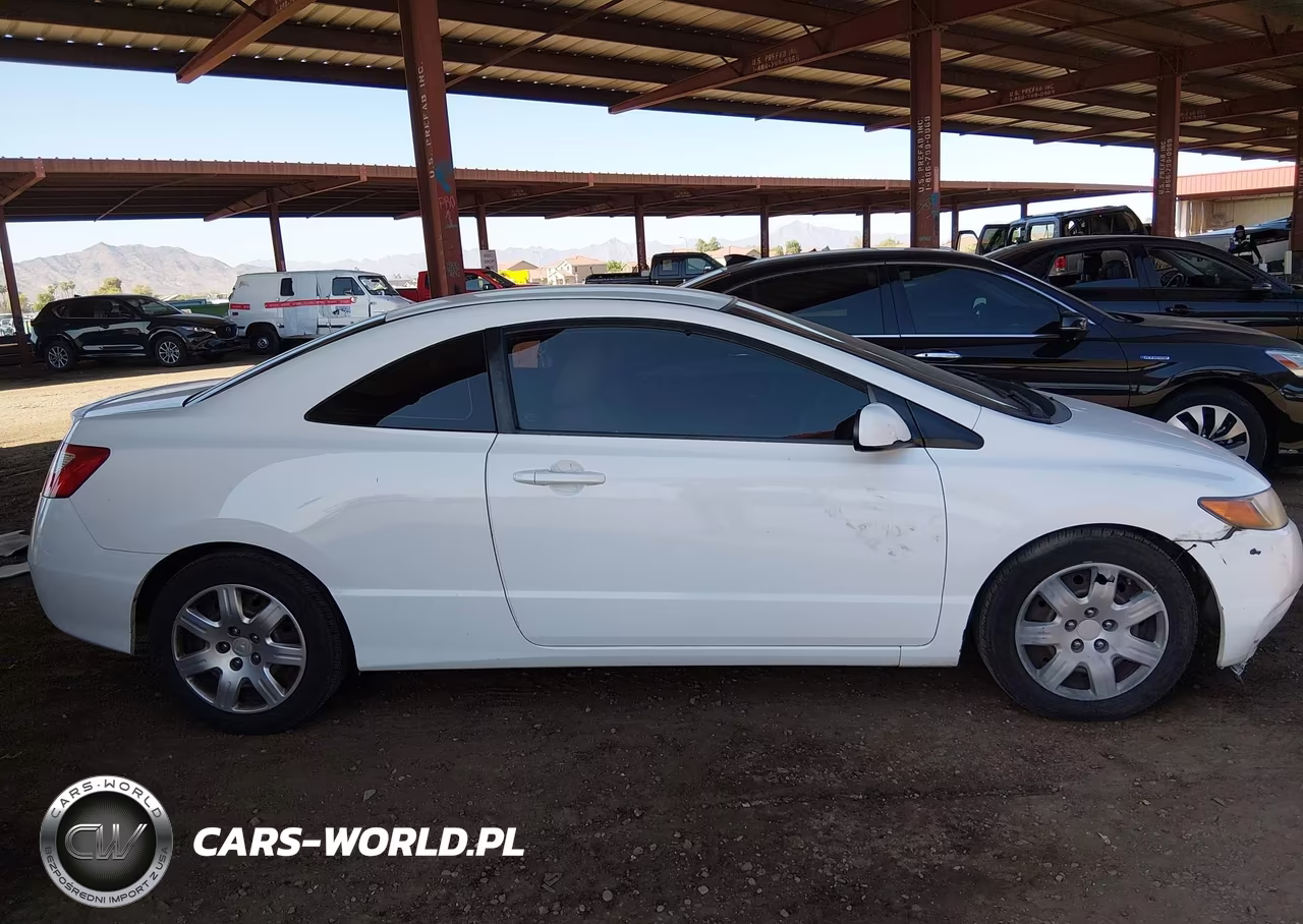 2008 Honda Civic Lx VIN:2HGFG12658H557377 - 13