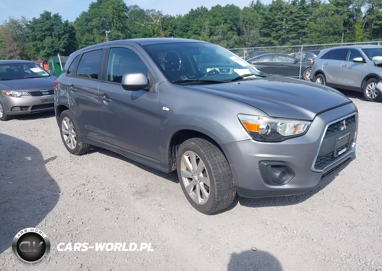 2015 Mitsubishi Outlander Sport Es – zdjęcie 1 z 11