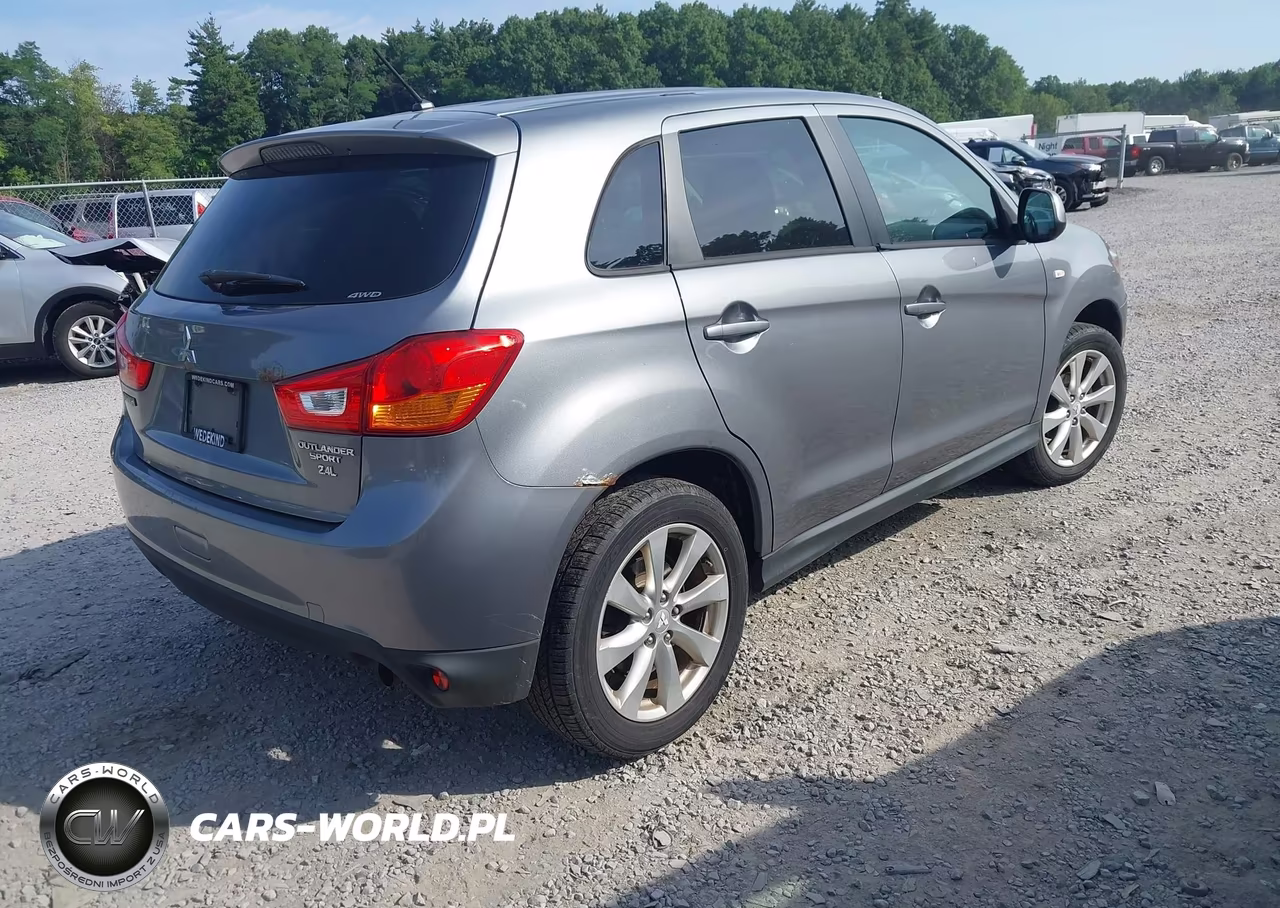 2015 Mitsubishi Outlander Sport Es VIN:4A4AR3AWXFE028522 - 4