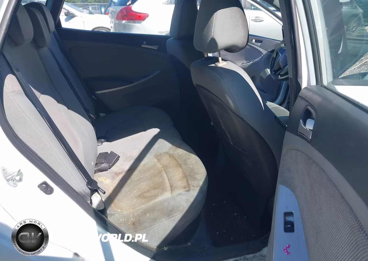 2013 Hyundai Accent Gs VIN:KMHCT5AE8DU084610 - 8