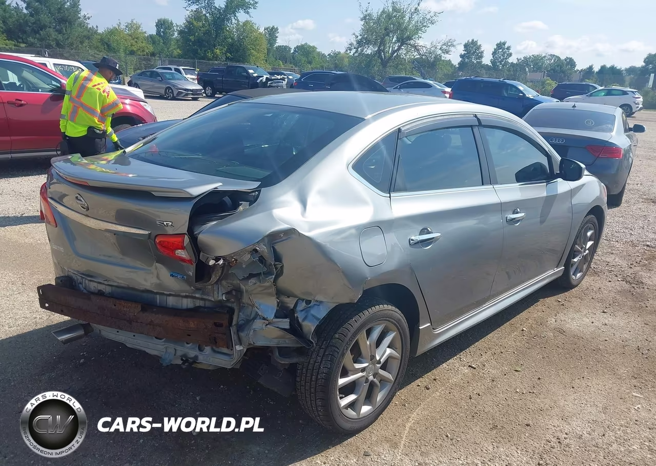 2013 Nissan Sentra Sr VIN:3N1AB7AP3DL726465 - 4