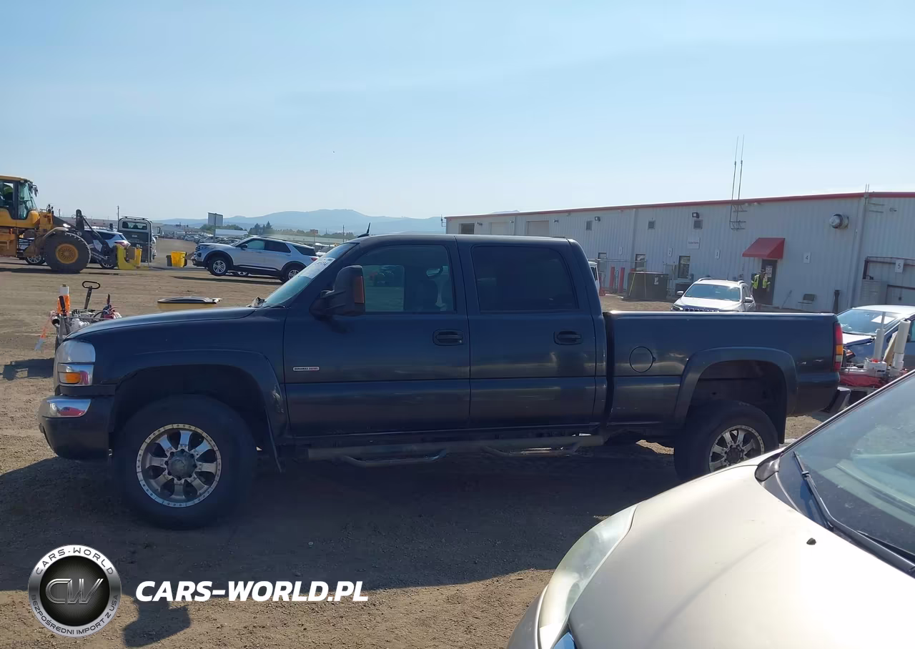 2005 Chevrolet Silverado 2500Hd Ls-Lt-Work Truck VIN:1GCHK23245F831138 - 15