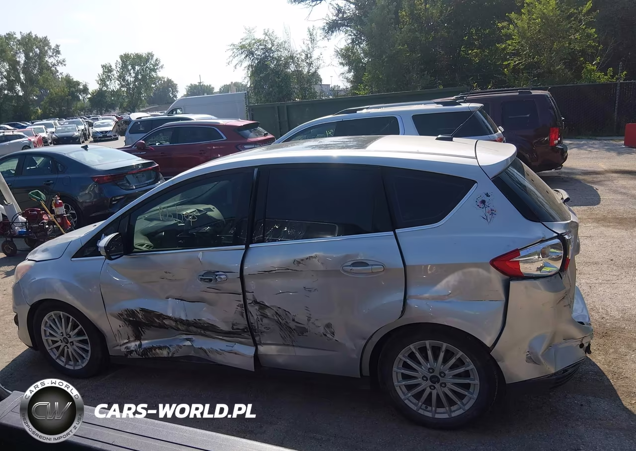2016 Ford C-Max Hybrid Sel VIN:1FADP5BU4GL111062 - 13