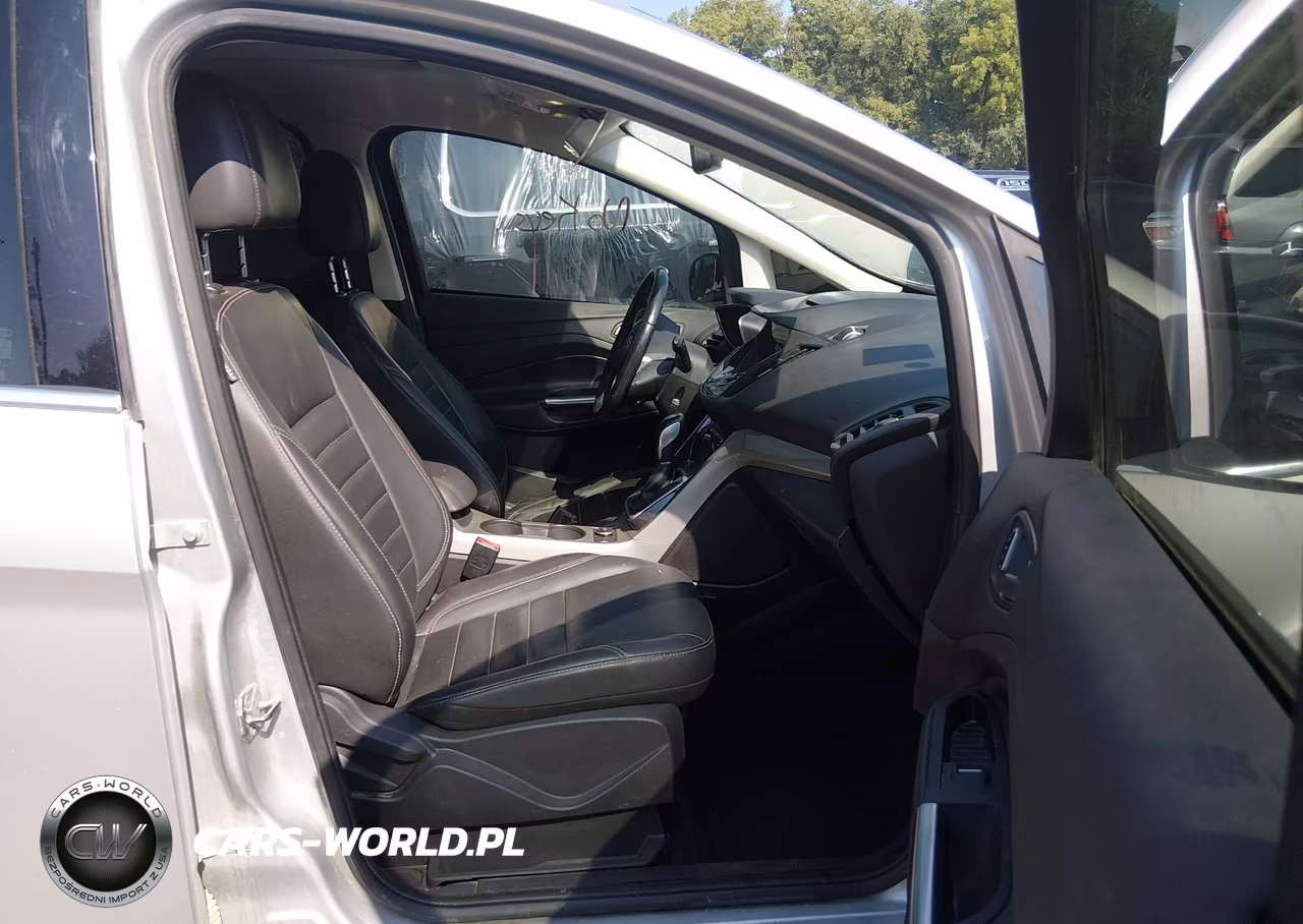 2016 Ford C-Max Hybrid Sel VIN:1FADP5BU4GL111062 - 5