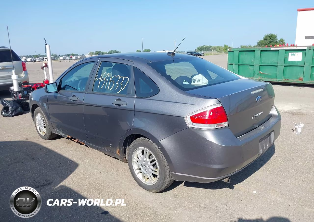 2011 Ford Focus Se VIN:1FAHP3FNXBW103497 - 3