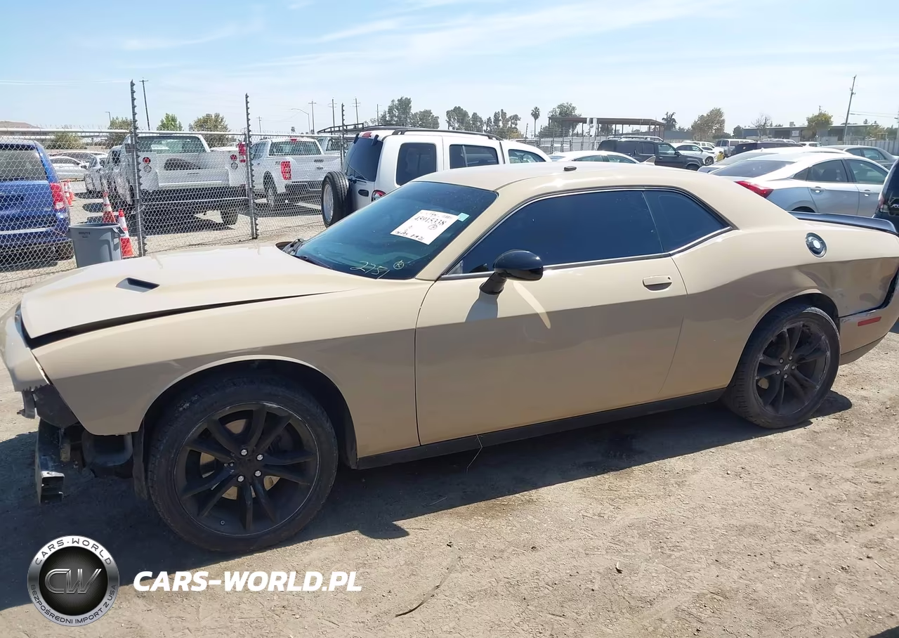 2017 Dodge Challenger Sxt Plus VIN:2C3CDZAG9HH659577 - 15