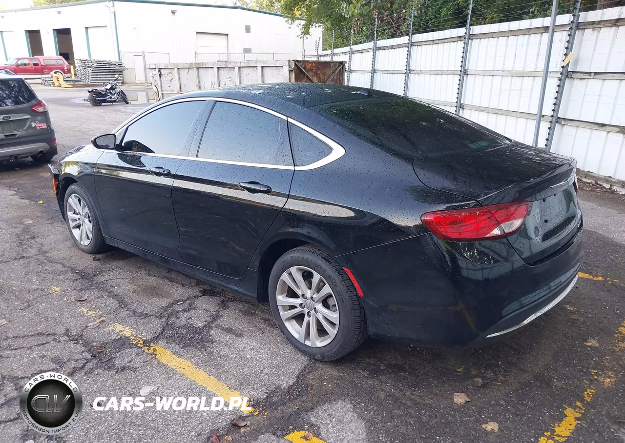 2015 Chrysler 200 Limited VIN:1C3CCCAB4FN627631 - 3