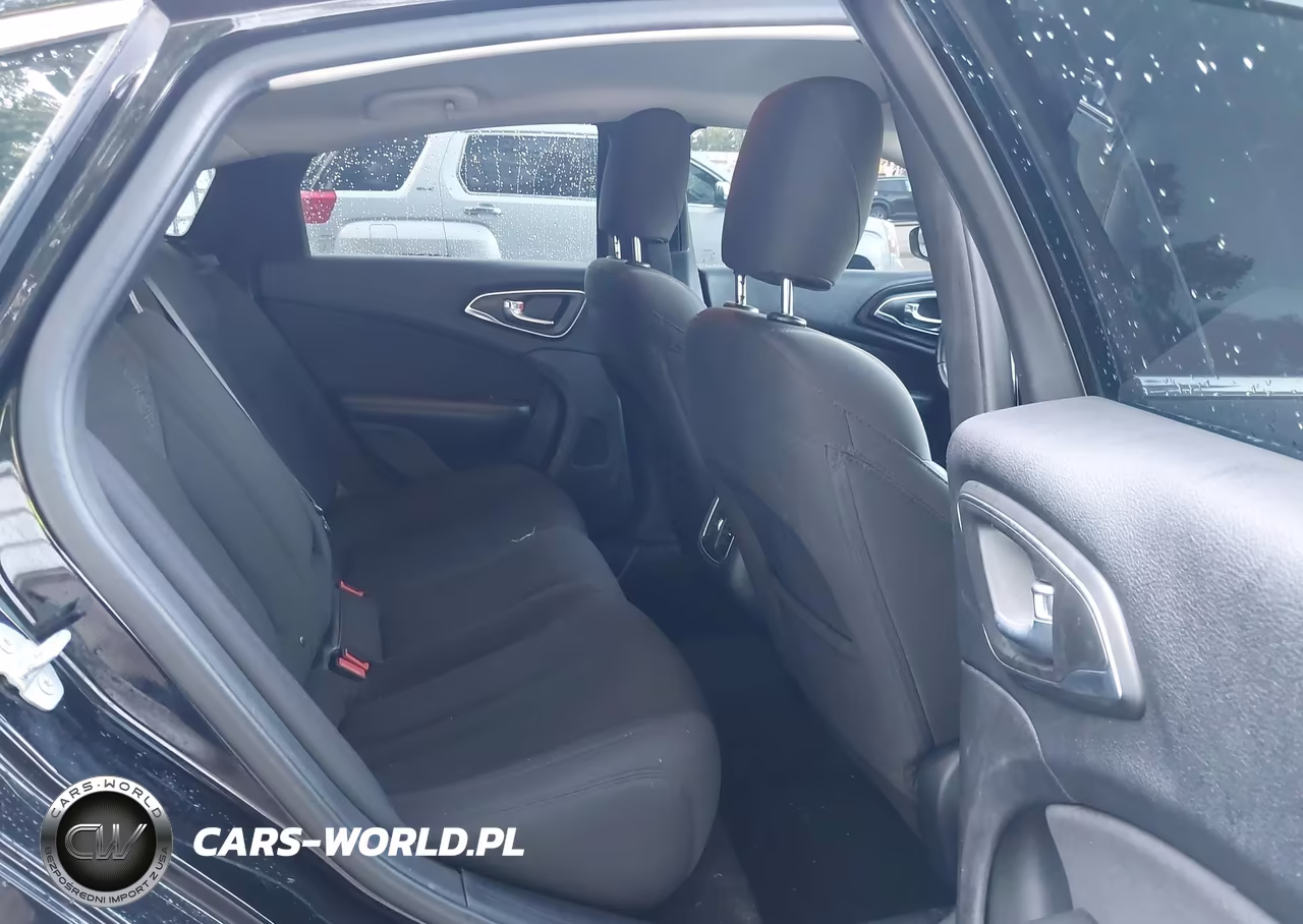 2015 Chrysler 200 Limited VIN:1C3CCCAB4FN627631 - 8