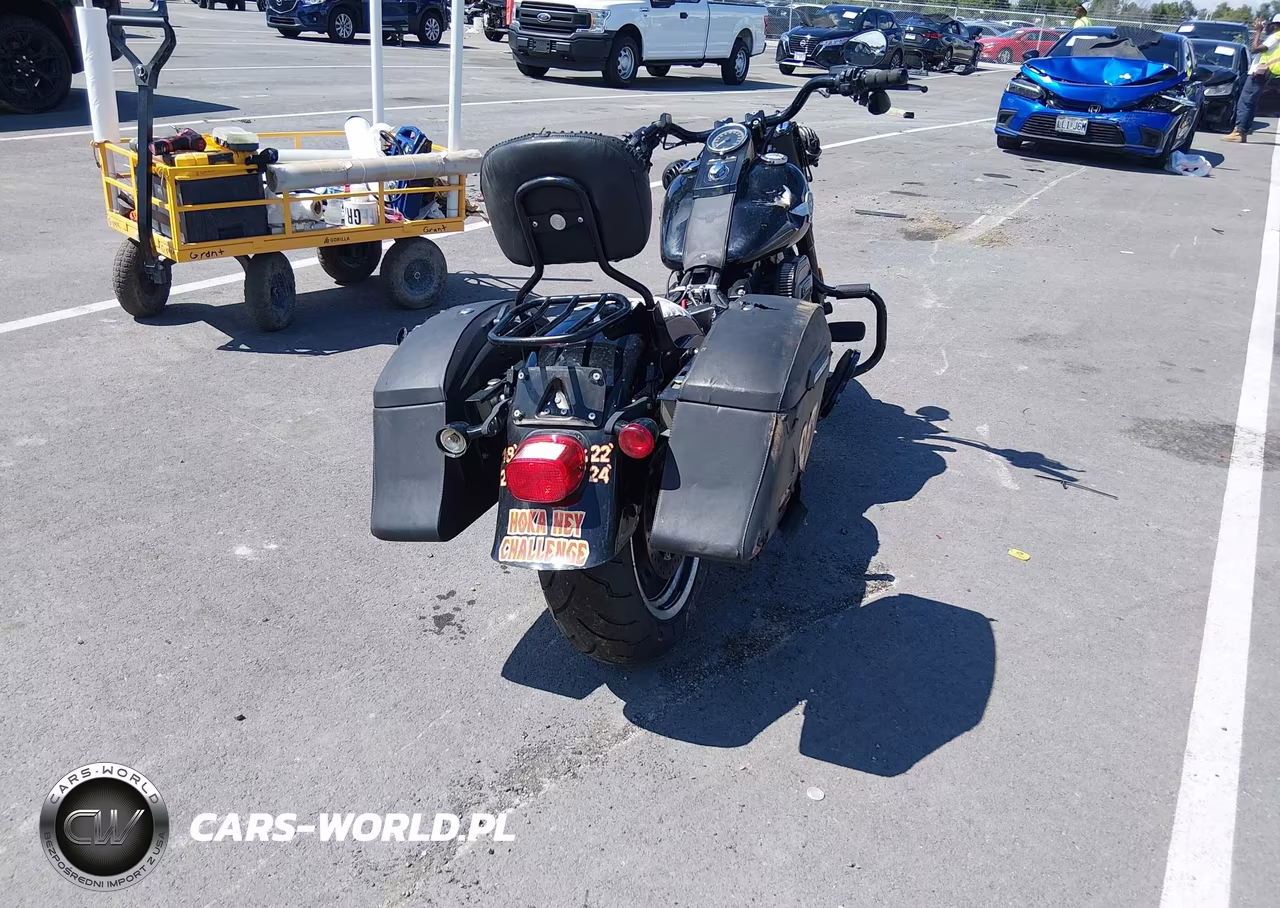2016 Harley-Davidson Flstfbs VIN:1HD1JT917GC017657 - 4