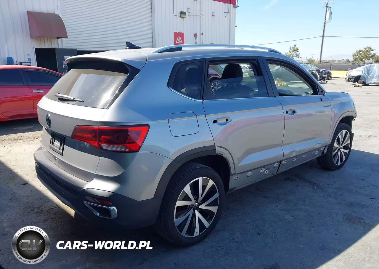 2024 Volkswagen Taos 1.5T Se VIN:3VVSX7B24RM060614 - 4